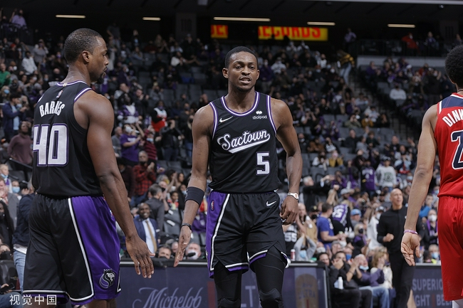 由外援中锋 由外援中锋