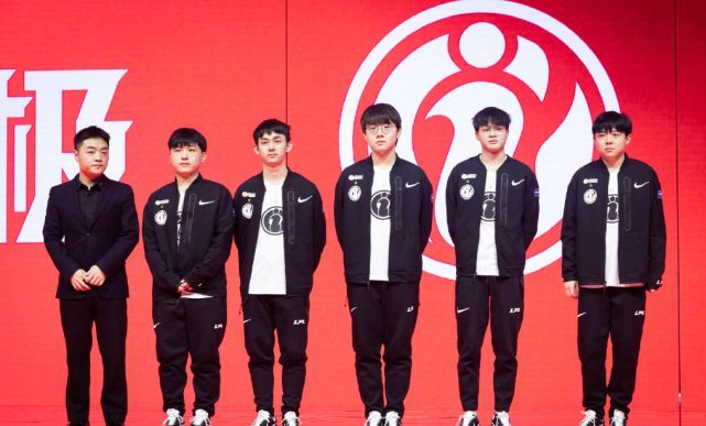 员追求他们 员追求他们